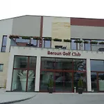 Golf Club ホテル 4*