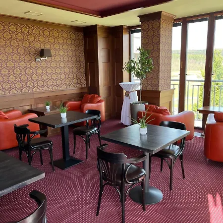 Golf Club 4*