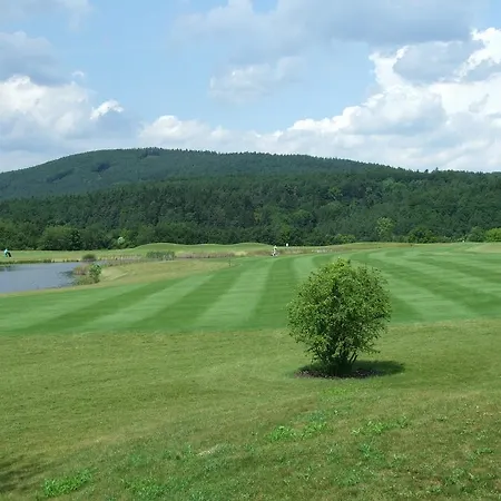 Beroun Golf Club Отель Бероун