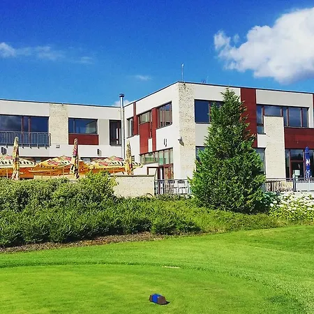 Отель Beroun Golf Club