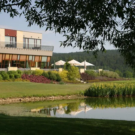 Golf Club Отель 4*