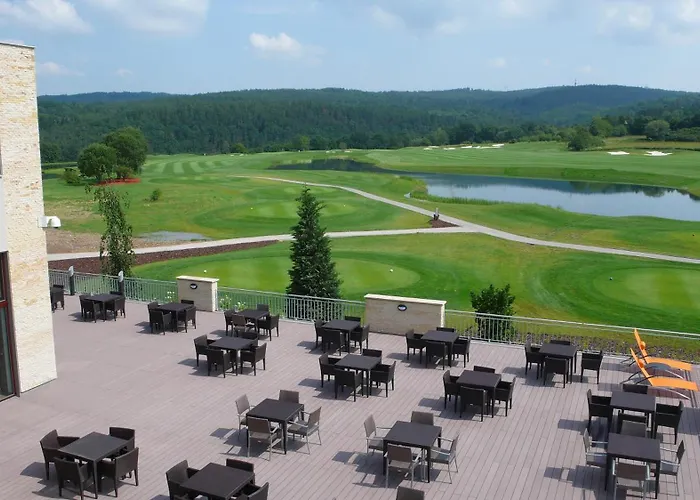 호텔 Golf Club 4*
